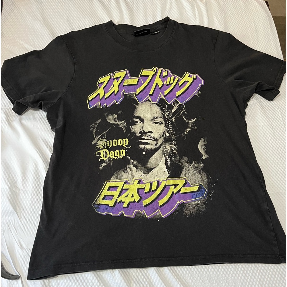 Black Graphic 1991 T-Shirt with Snoop Dogg Design Double Stitch